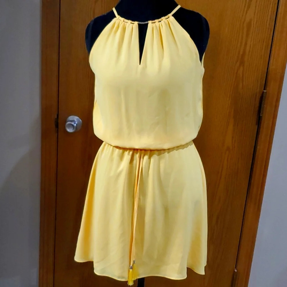 White house black market nwt goldenrod yellow sleeveless mini dress